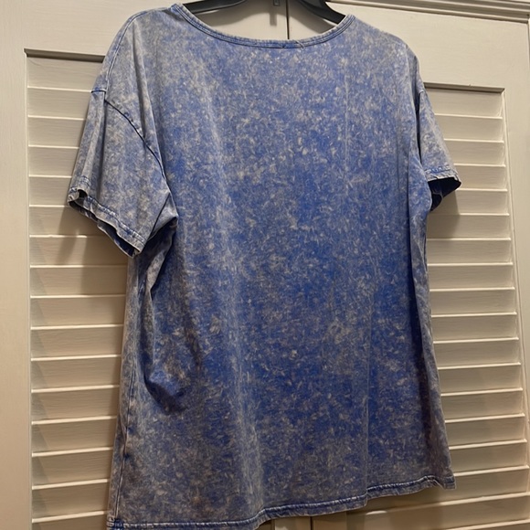 Bibi Acid Wash Star Tee - Picture 4 of 4